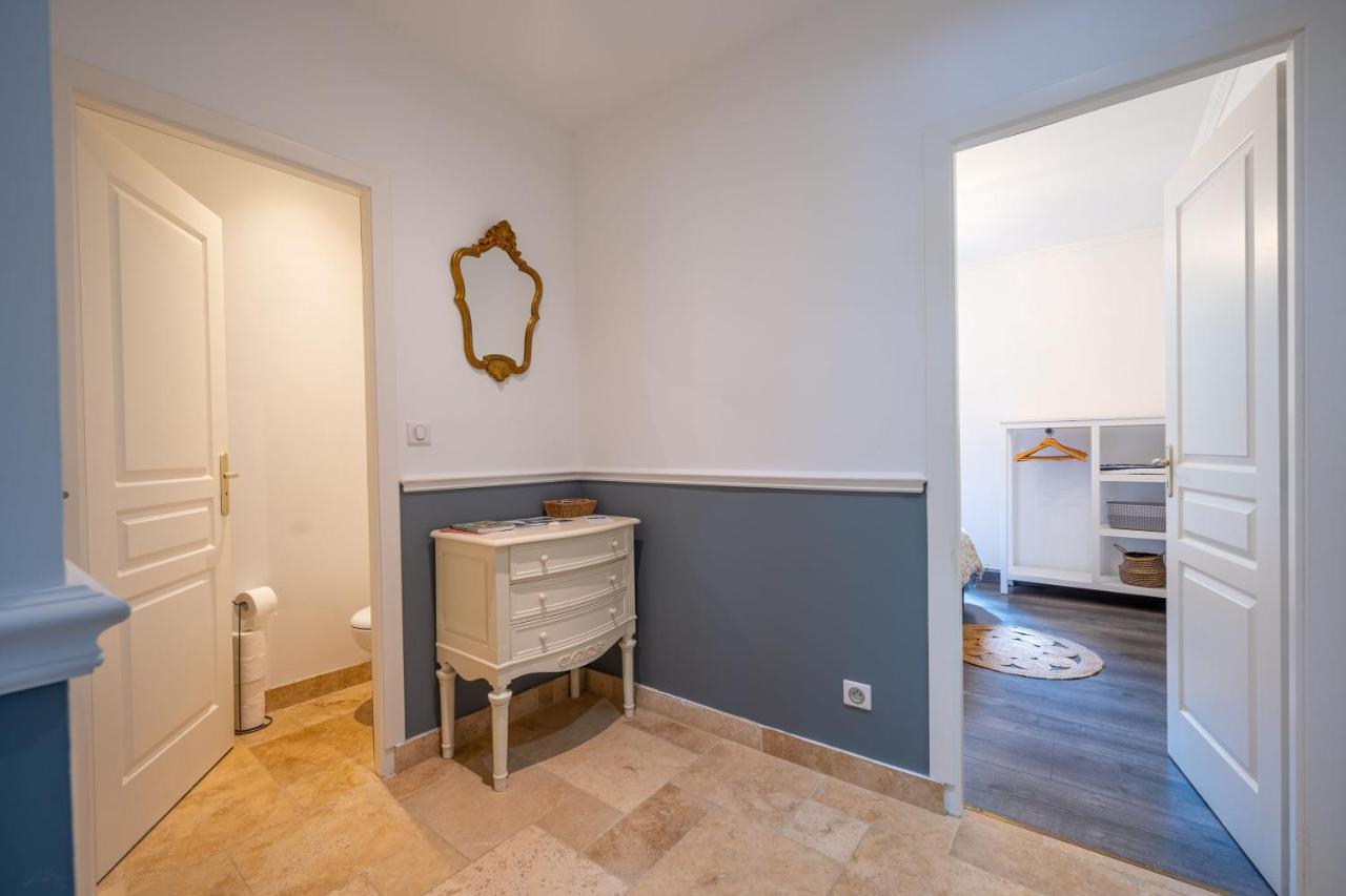 Le Bon Ami Villa Fronsac  Bagian luar foto