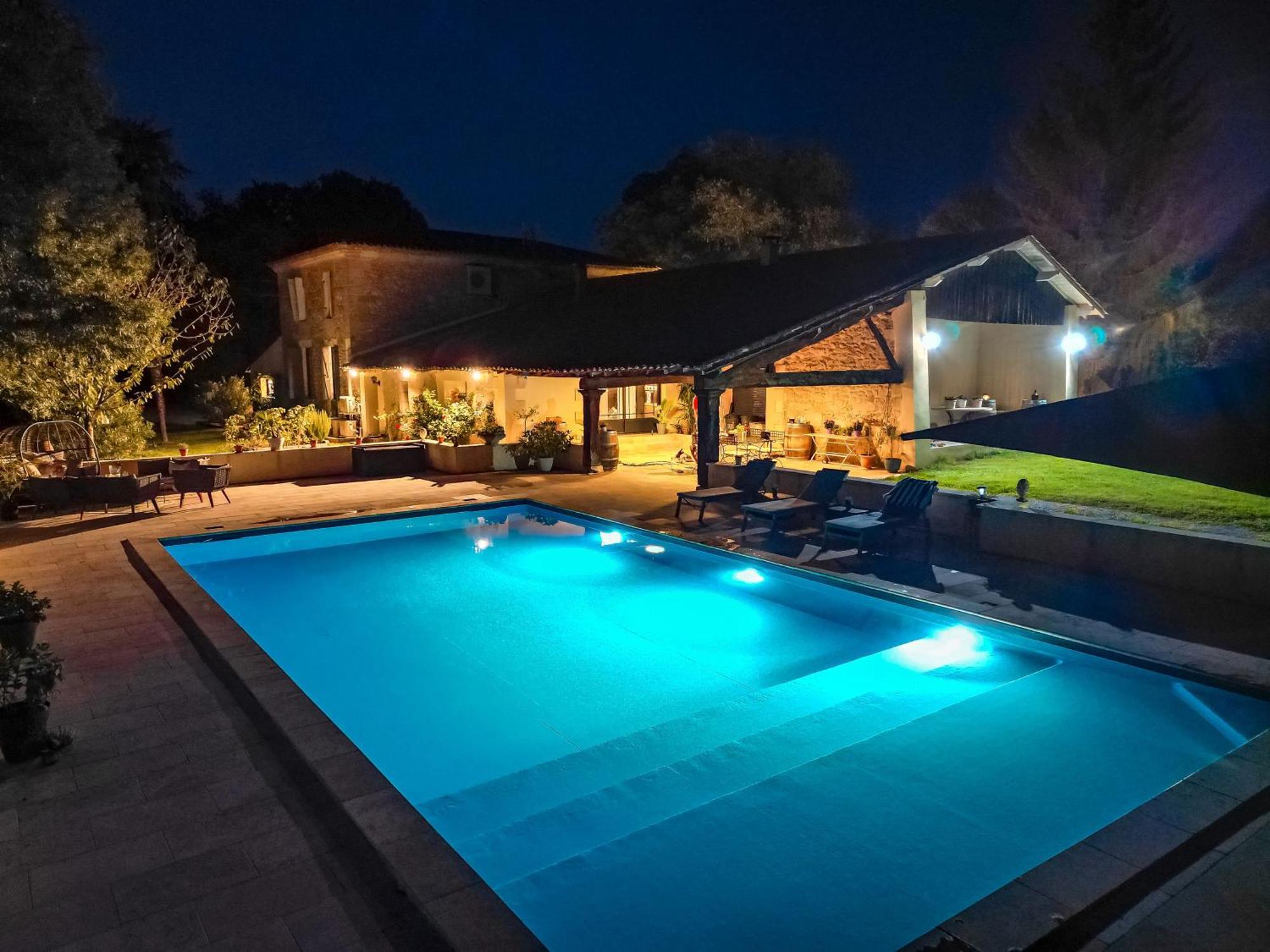 Le Bon Ami Villa Fronsac  Bagian luar foto
